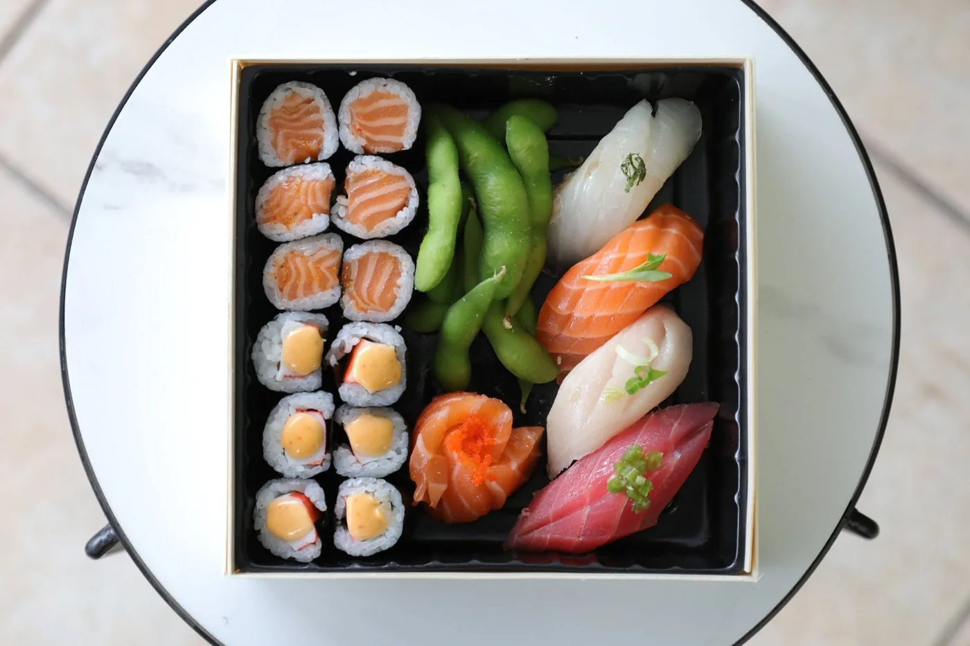 Dozo Sushi business photo