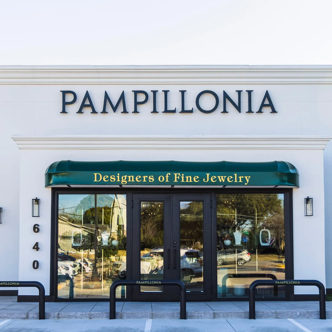 Pampillonia Jewelers business photo