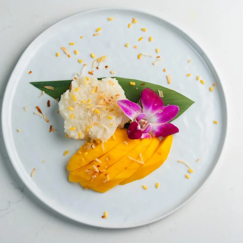 Sakhuu Thai Richardson, business photo 3