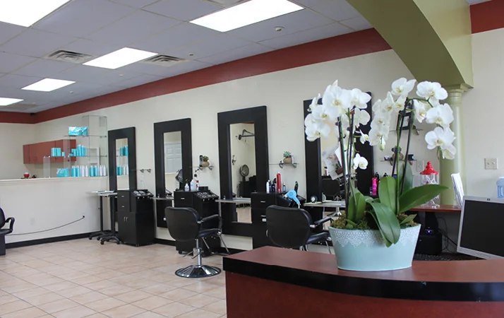 Signature Hair business photo