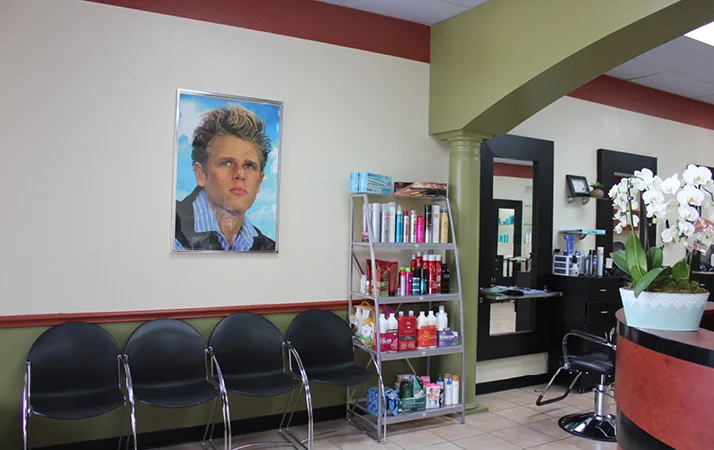Signature Hair, business photo 2