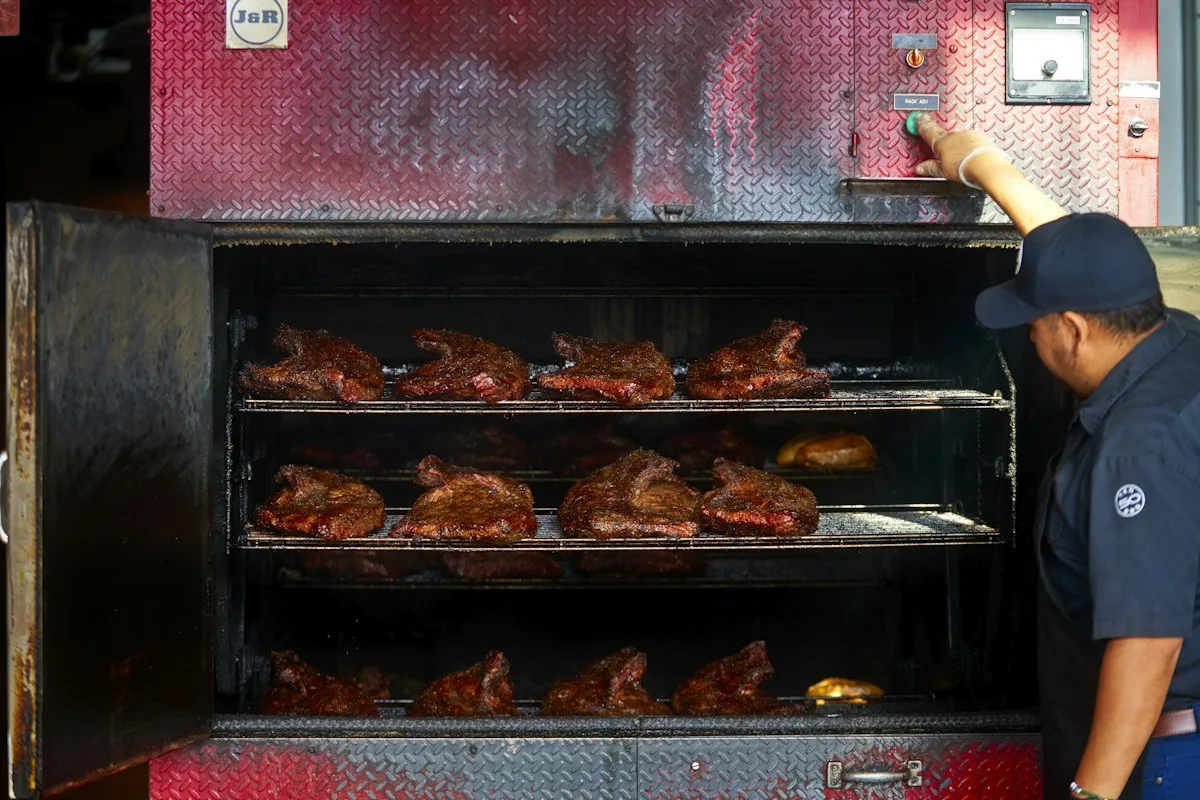 Ten50 BBQ, business photo 4